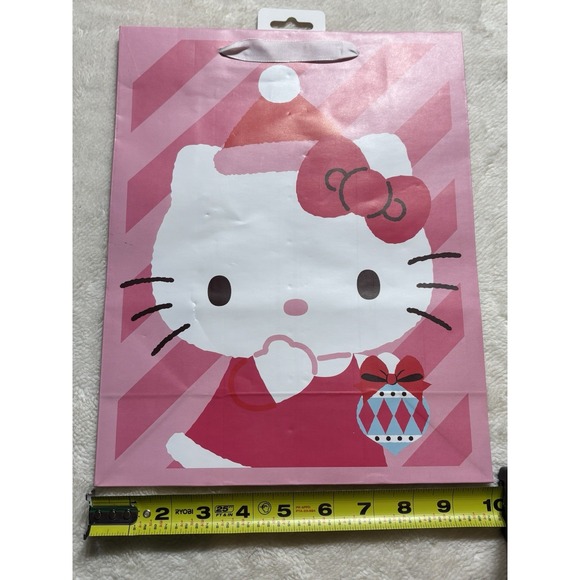 Hello Kitty Large Pink Gift Bag Sanrio American Greetings NEW - Picture 4 of 7
